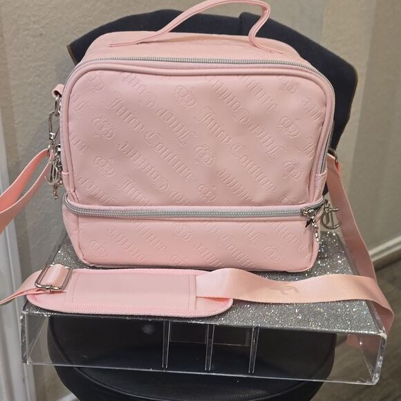 Juicy Couture Signature Logo/Crown Embossed Zip-Around Insulated Lunch Tote Bag - Picture 4 of 9